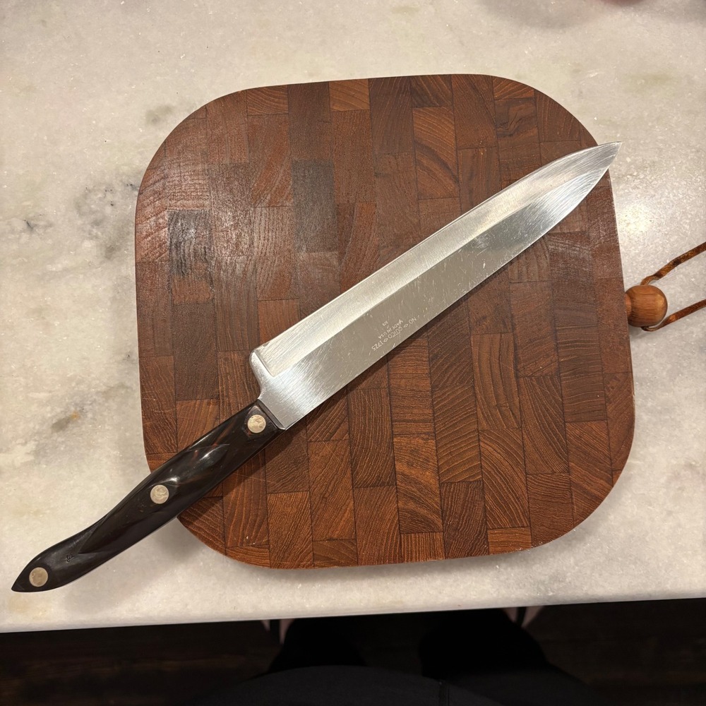 Cutco 1725 French Chef Knife 9.25 Inch Blade Made in USA Marbled Handle